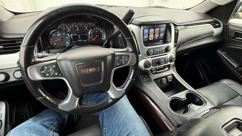 GMC Yukon XL SLT 4WD 2019