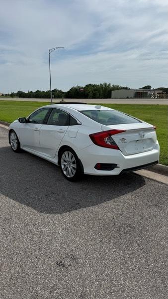 Honda Civic EX-T 4D Sedan 2016