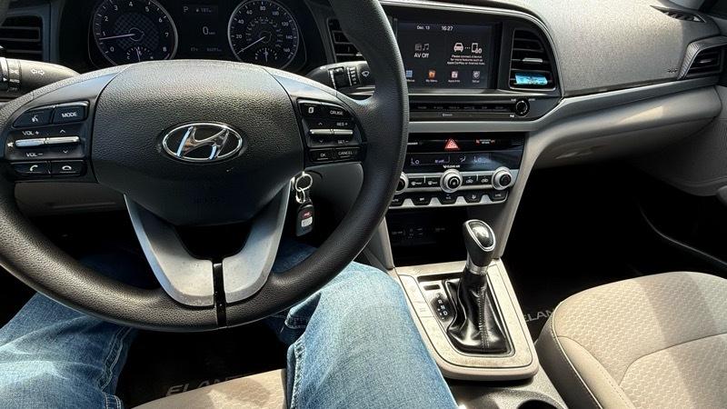 Hyundai Elantra Automatic 2020