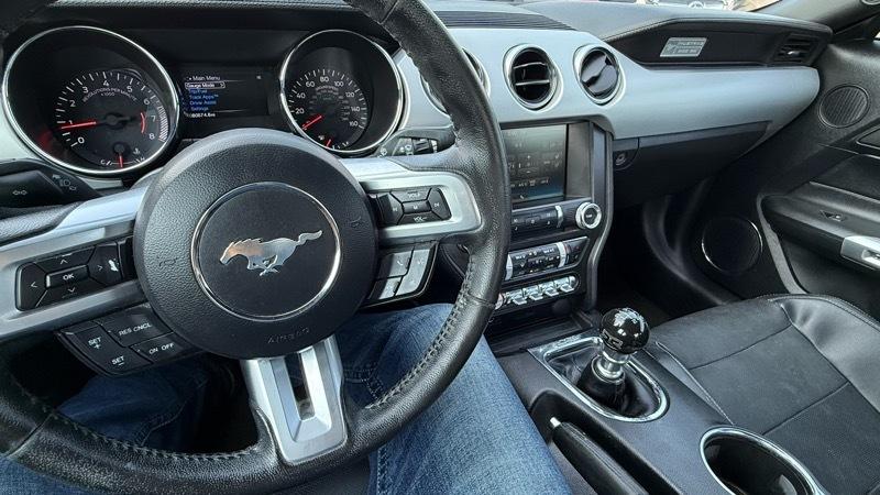 Ford Mustang EcoBoost Coupe 2015
