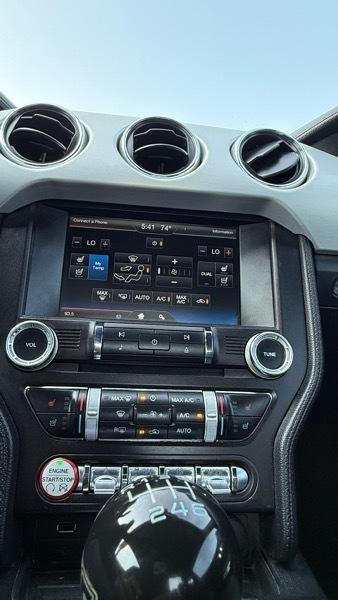 Ford Mustang EcoBoost Coupe 2015