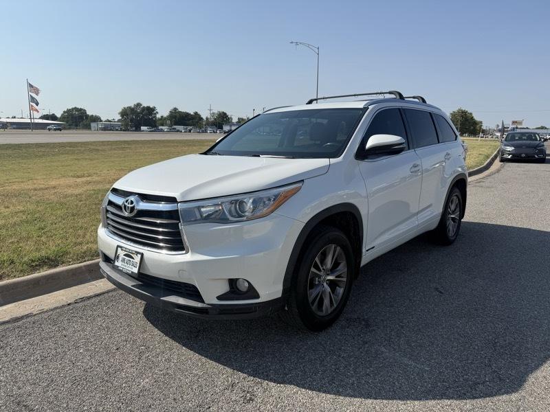 Toyota Highlander XLE AWD V6 2015