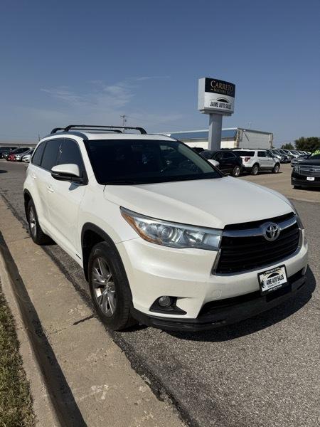 Toyota Highlander XLE AWD V6 2015
