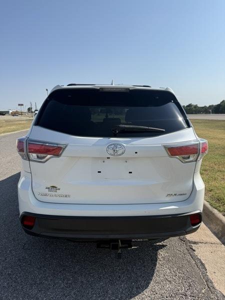 Toyota Highlander XLE AWD V6 2015