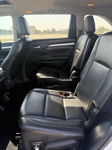 Toyota Highlander XLE AWD V6 2015