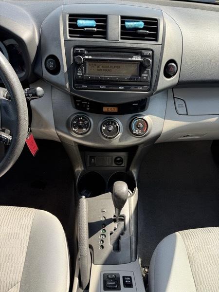 Toyota RAV4 4WD 2012