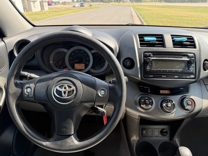 Toyota RAV4 4WD 2012
