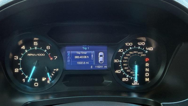 Ford Explorer Base FWD 2014