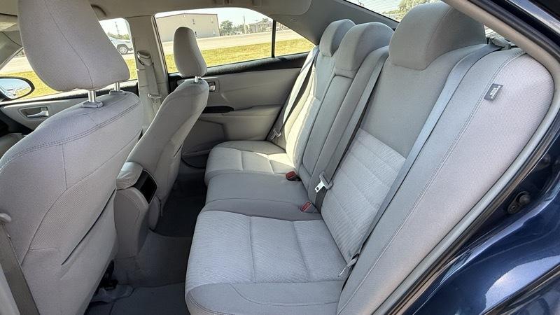 Toyota Camry SE 2015