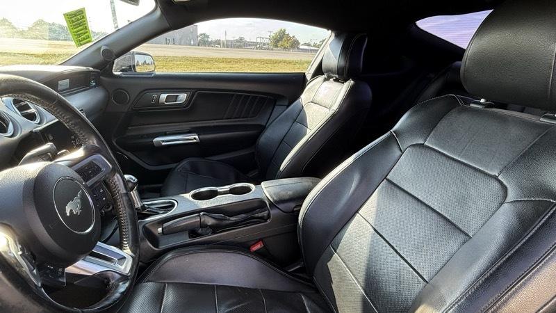 Ford Mustang EcoBoost Coupe 2018