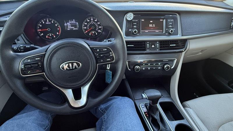 Kia Optima LX 2017