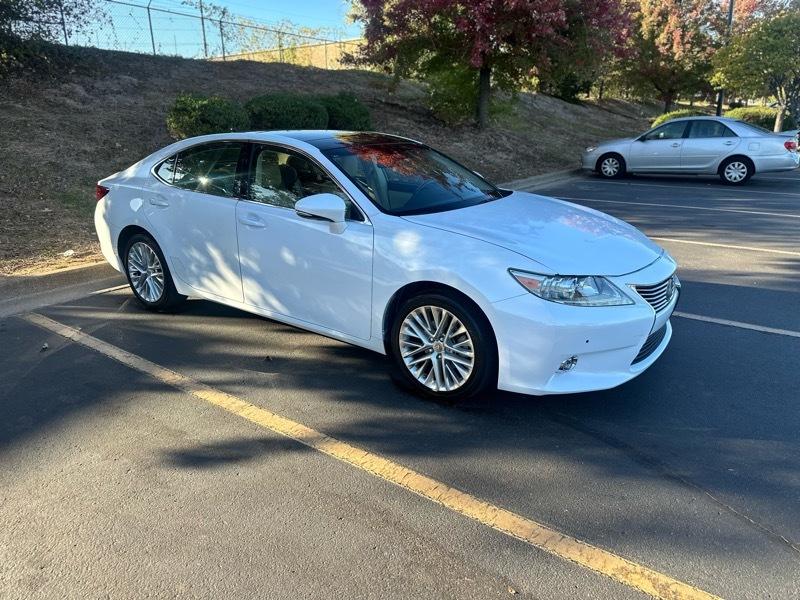 Lexus ES 350 Sedan 2014