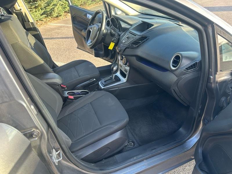 Ford Fiesta SE Hatchback 2014