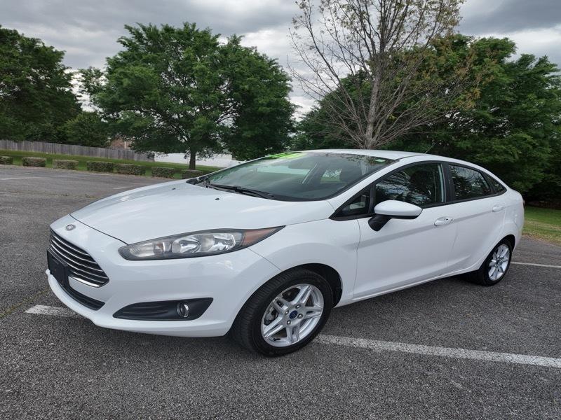 Ford Fiesta SE Sedan 2019
