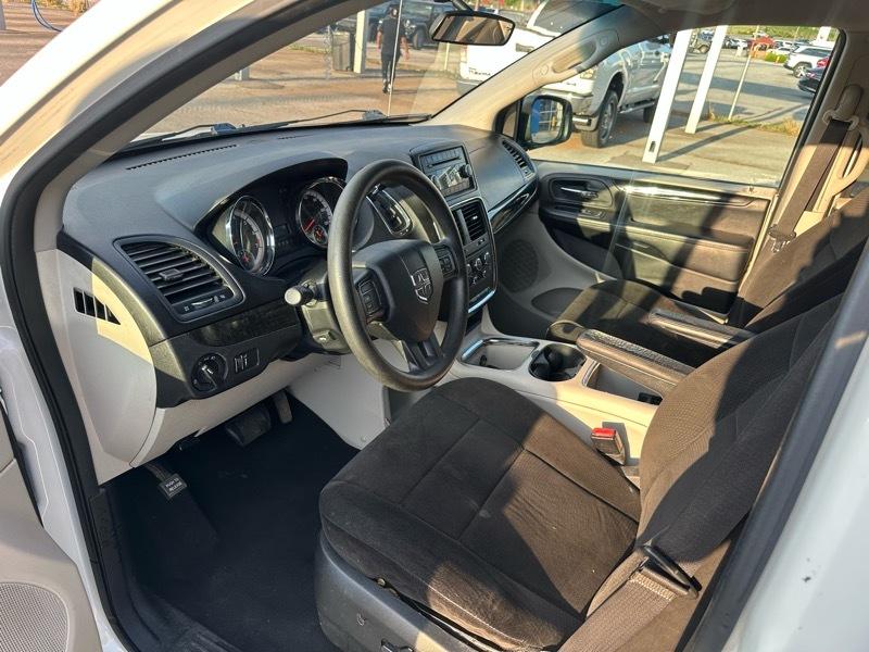 Dodge Grand Caravan SXT 2012