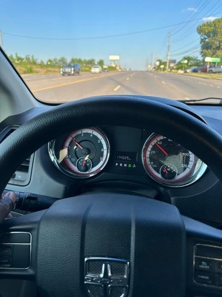 Dodge Grand Caravan SXT 2012