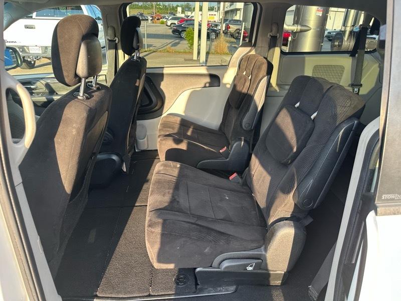 Dodge Grand Caravan SXT 2012