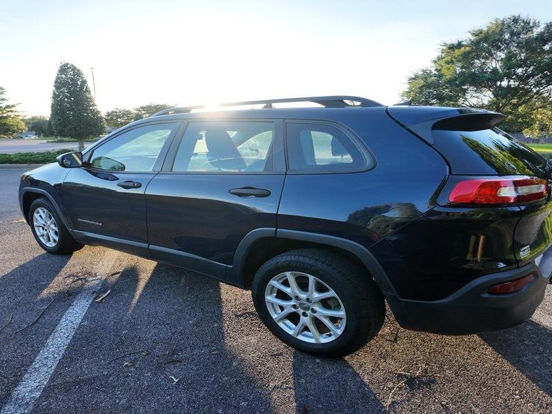 Jeep Cherokee Sport FWD 2016