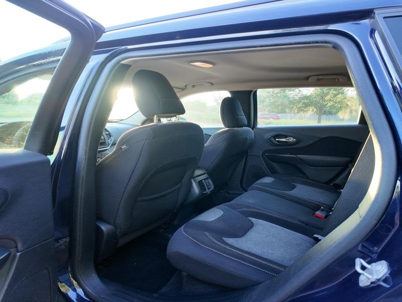 Jeep Cherokee Sport FWD 2016