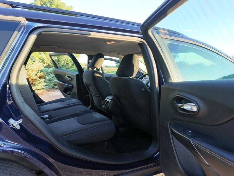 Jeep Cherokee Sport FWD 2016