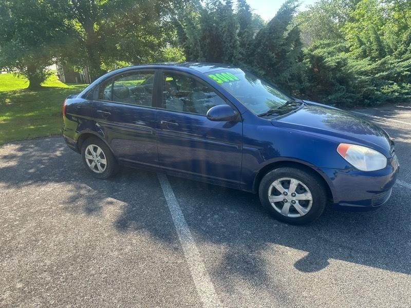 Hyundai Accent GLS 4-Door 2009
