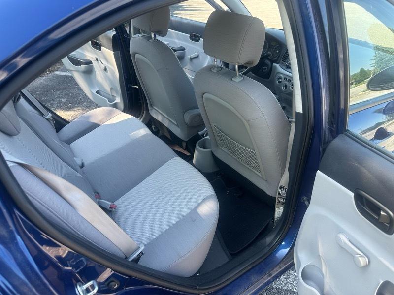 Hyundai Accent GLS 4-Door 2009
