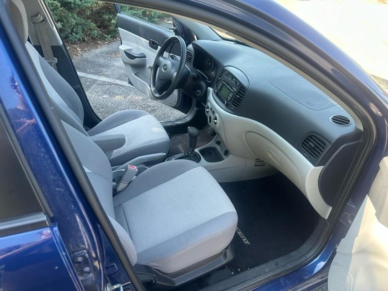 Hyundai Accent GLS 4-Door 2009