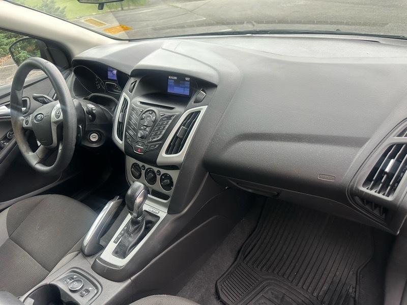Ford Focus SE Hatch 2013