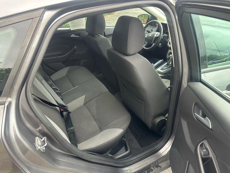 Ford Focus SE Hatch 2013