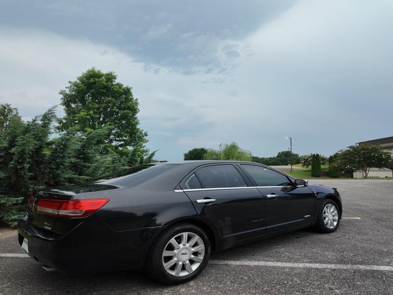 Lincoln MKZ Hybrid Sedan 2012