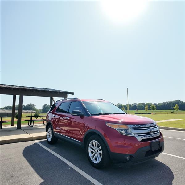 Ford Explorer  2011