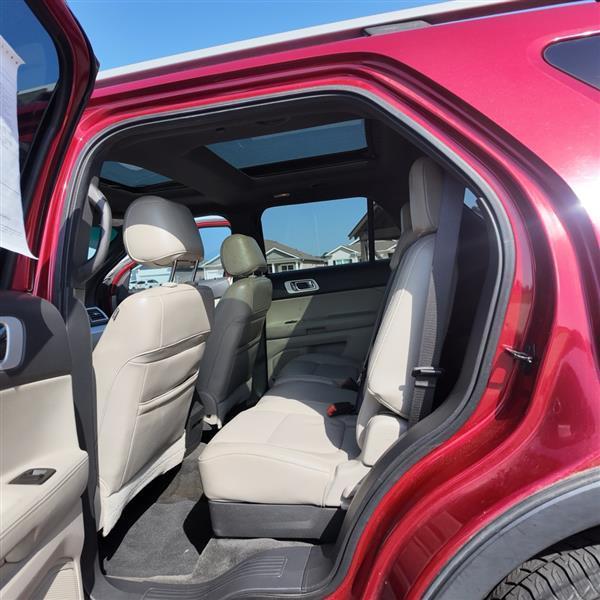 Ford Explorer  2011