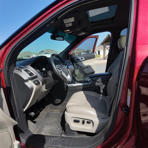 Ford Explorer  2011