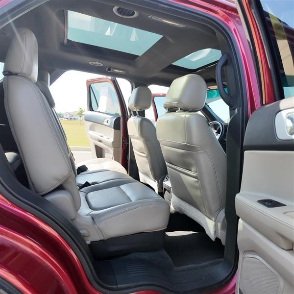 Ford Explorer  2011