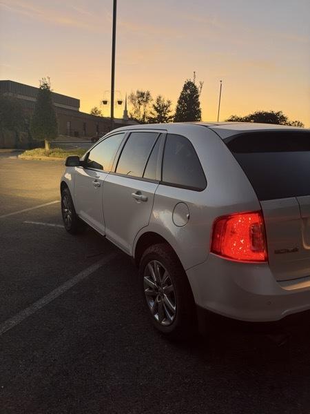 Ford Edge SEL FWD 2013