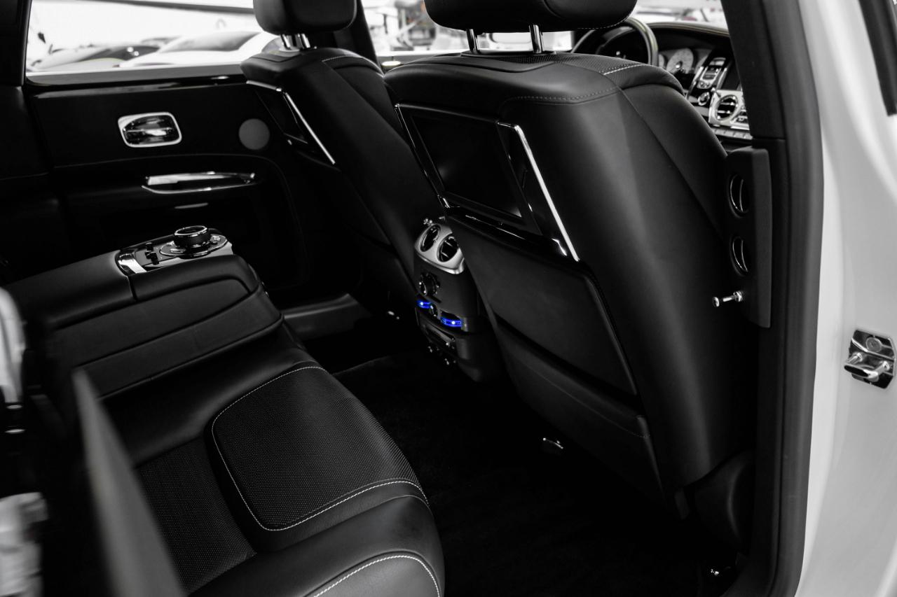 Rolls-Royce Ghost photo 41