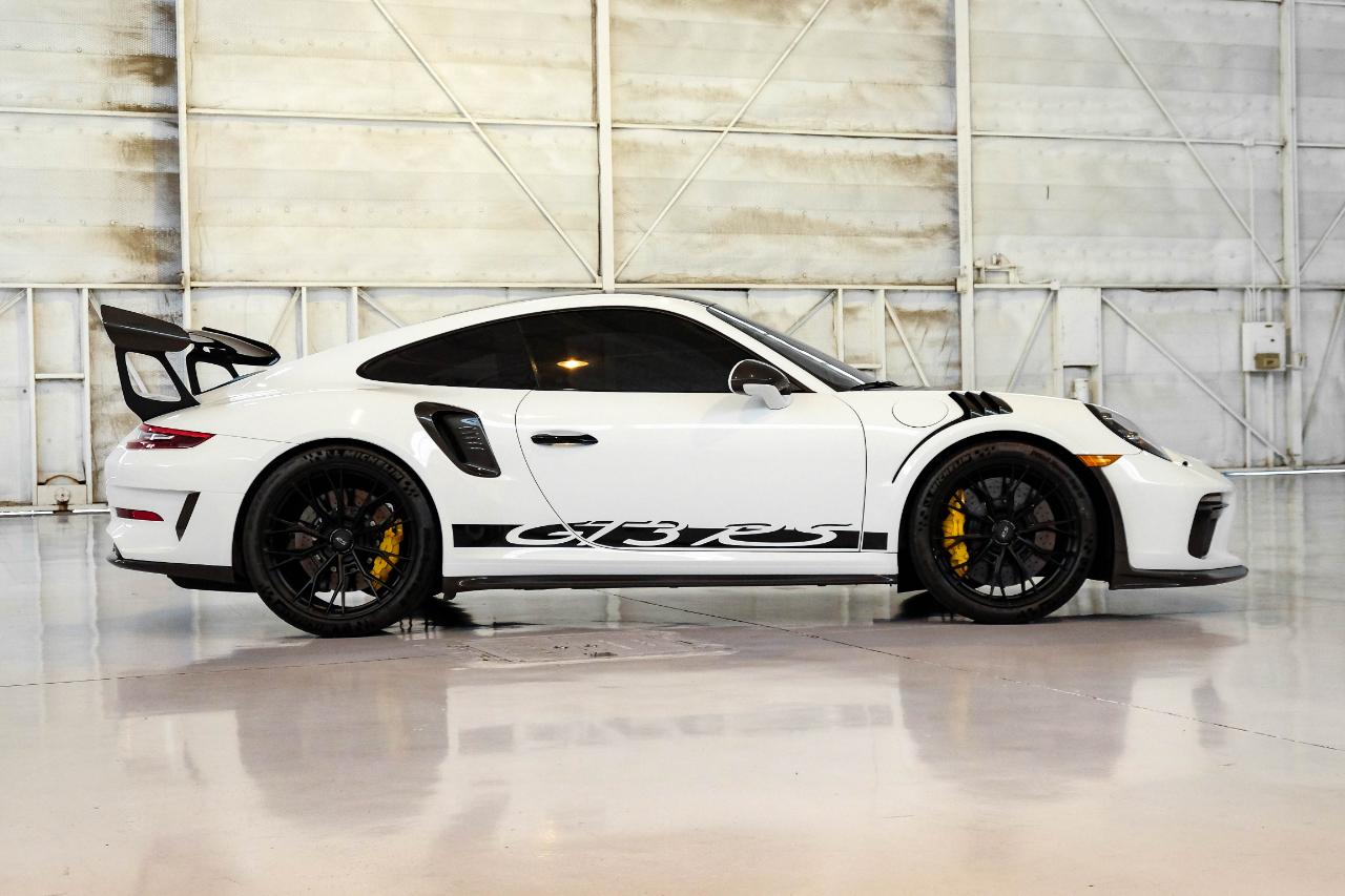 Porsche 911 photo 4