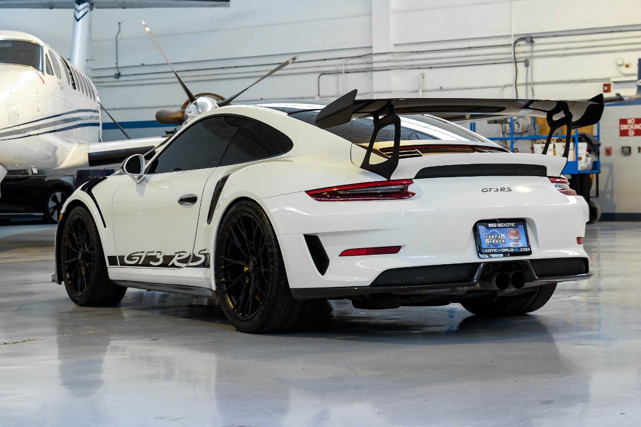 Porsche 911 photo 7