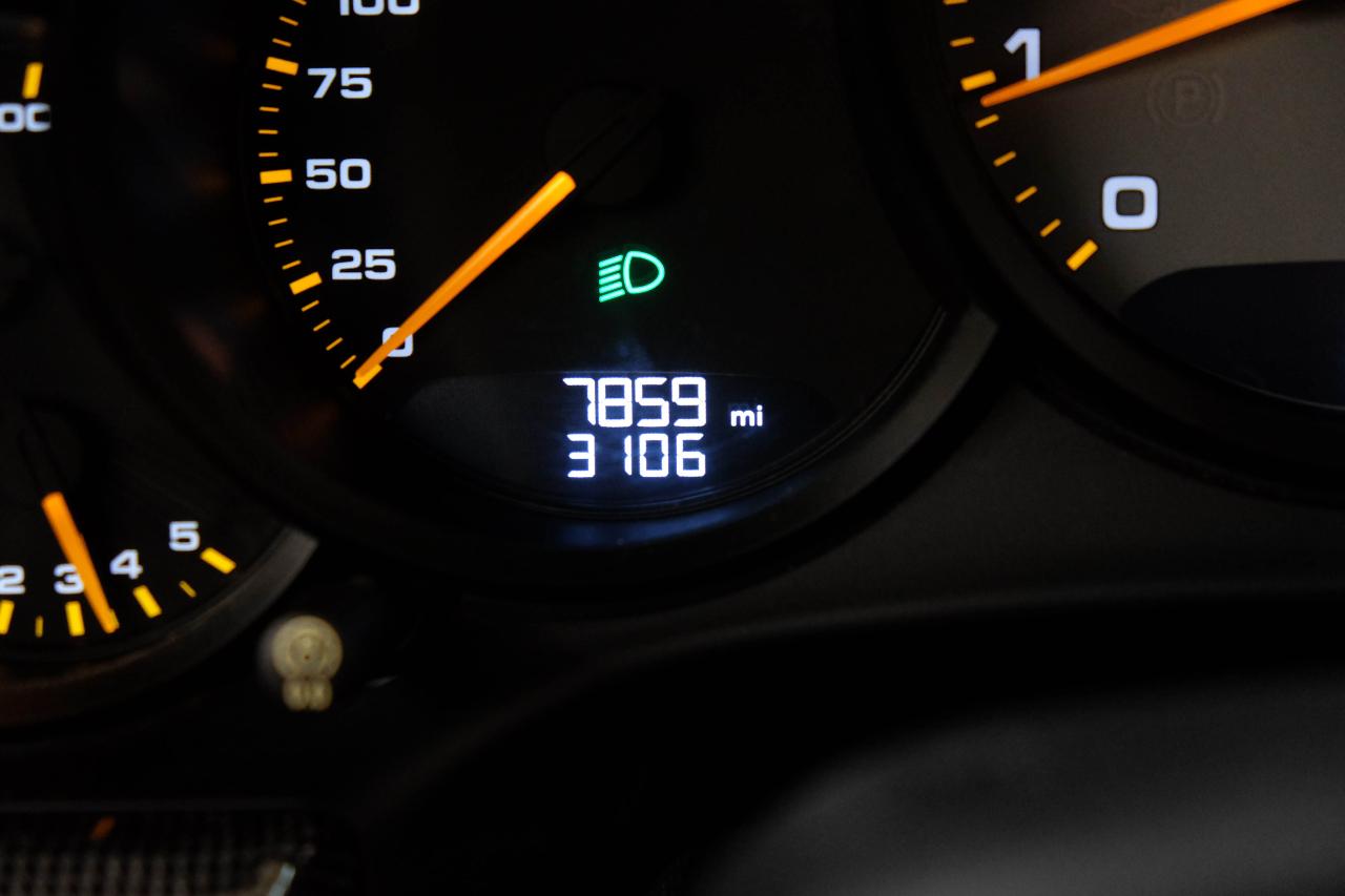 Porsche 911 photo 15
