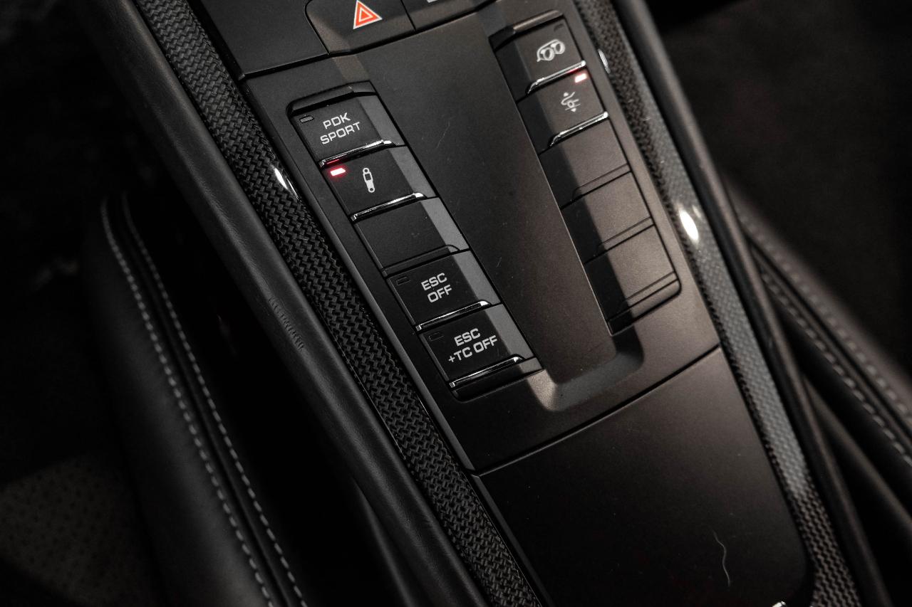 Porsche 911 photo 20