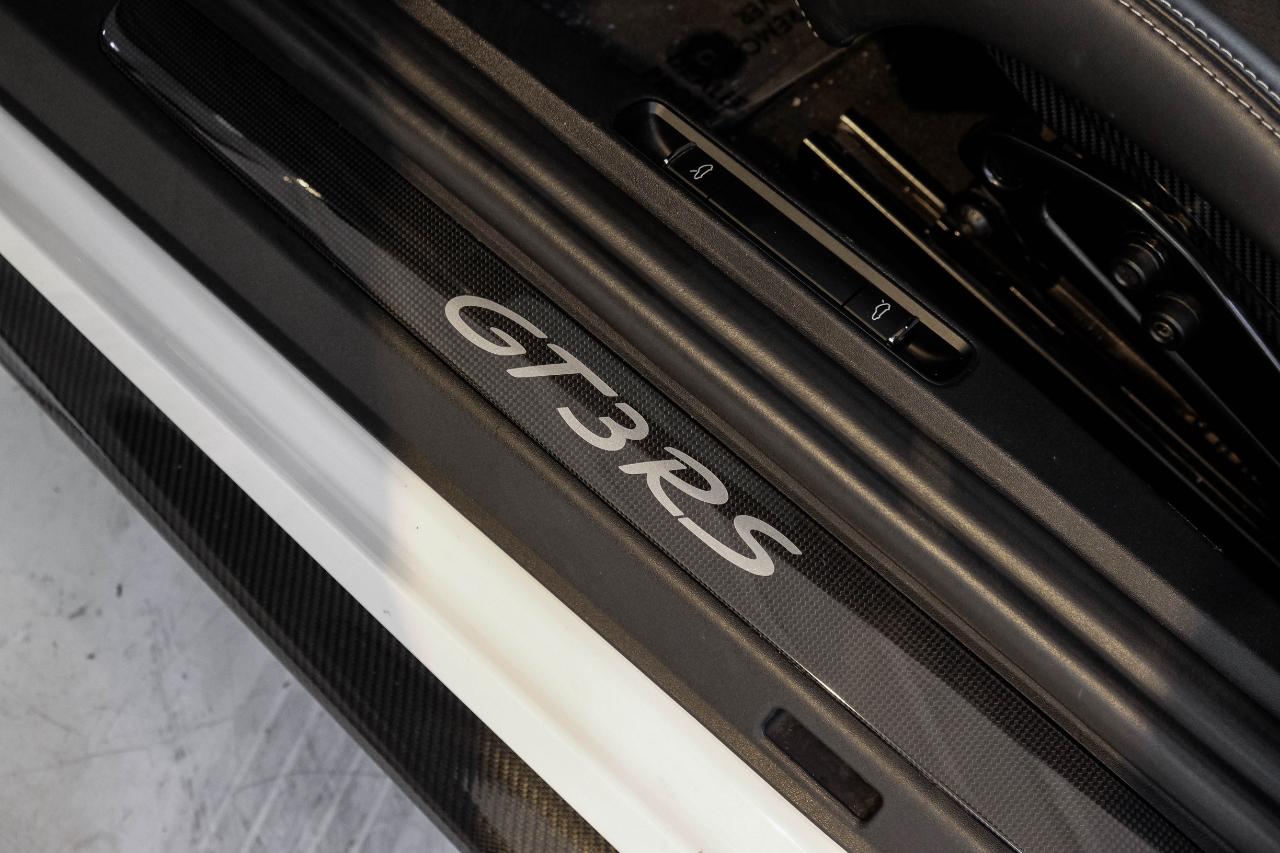 Porsche 911 photo 35