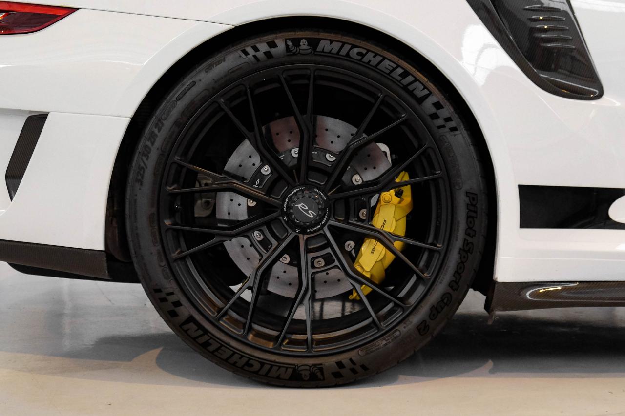 Porsche 911 photo 61