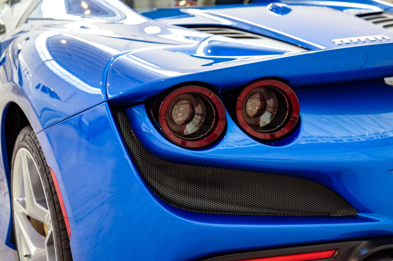 Ferrari F8 photo 51