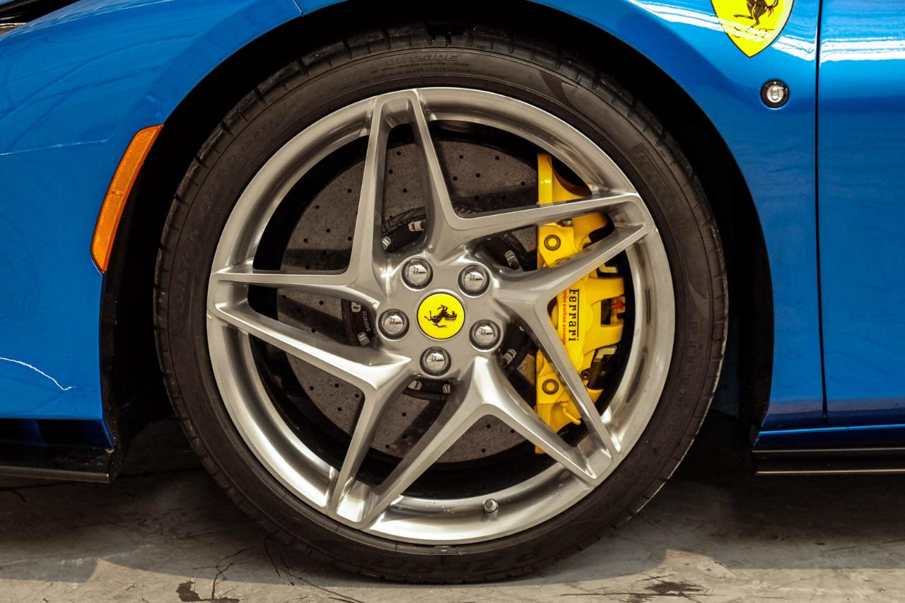 Ferrari F8 photo 67