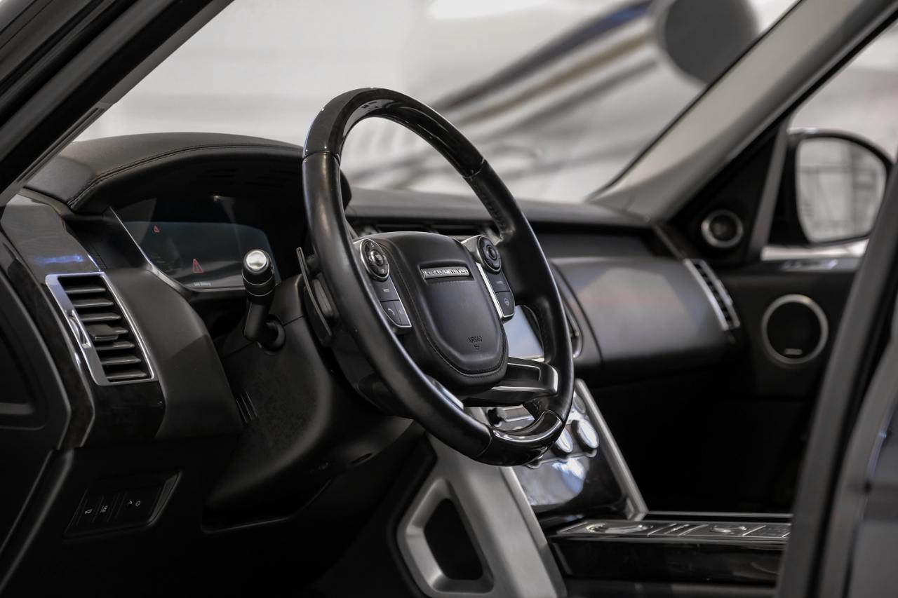 Land Rover Range Rover photo 25