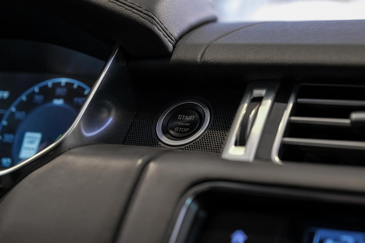 Land Rover Range Rover photo 28