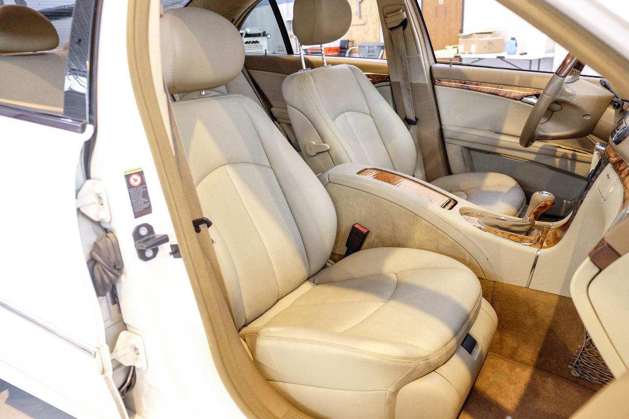 Mercedes-Benz E-Class photo 17