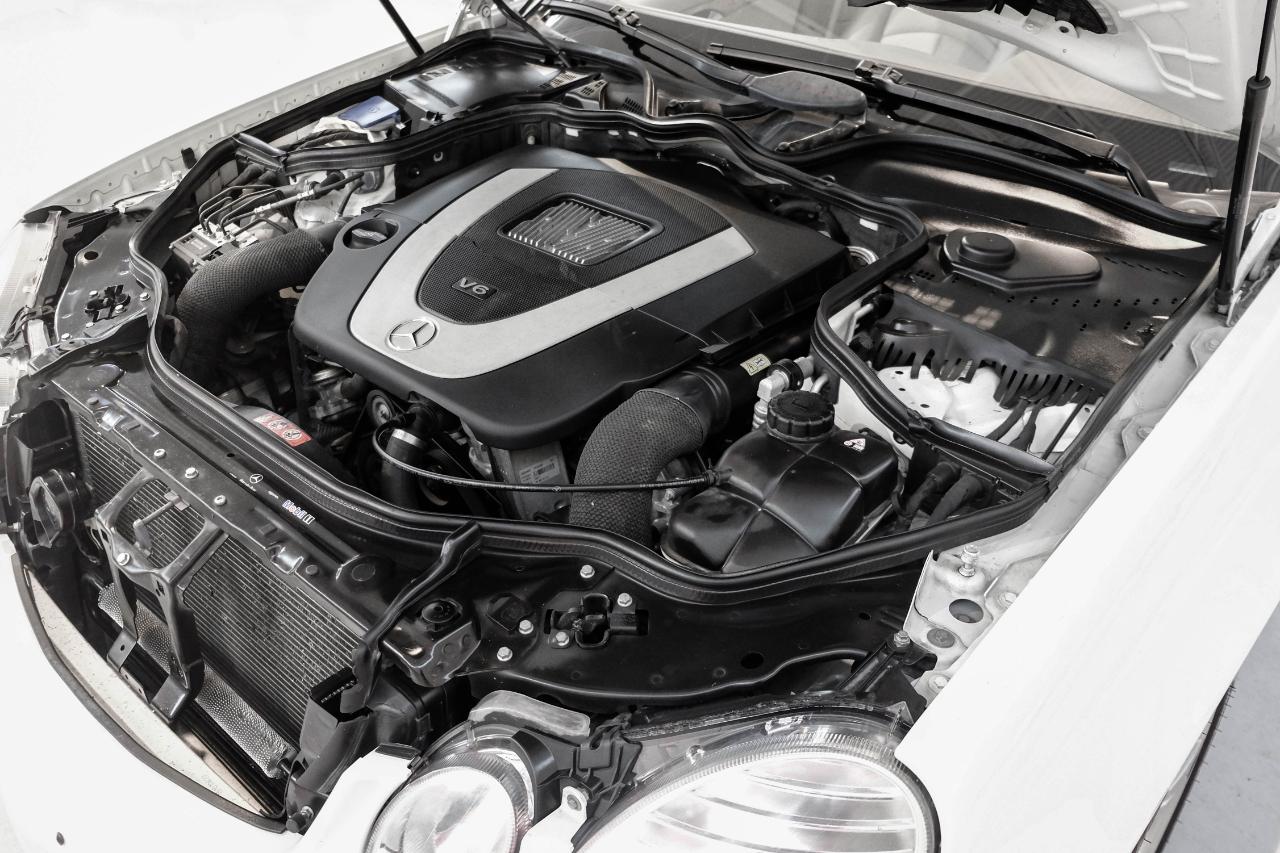 Mercedes-Benz E-Class photo 22