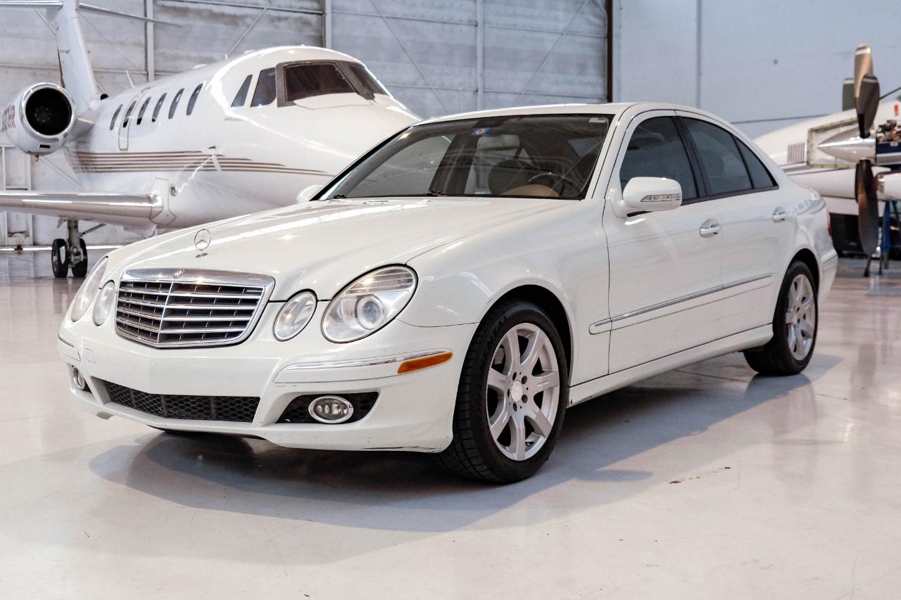 Mercedes-Benz E-Class photo 3