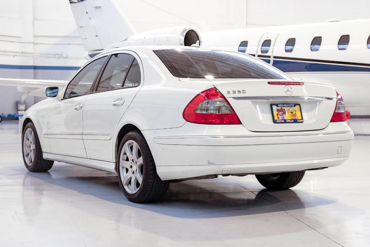 Mercedes-Benz E-Class photo 7